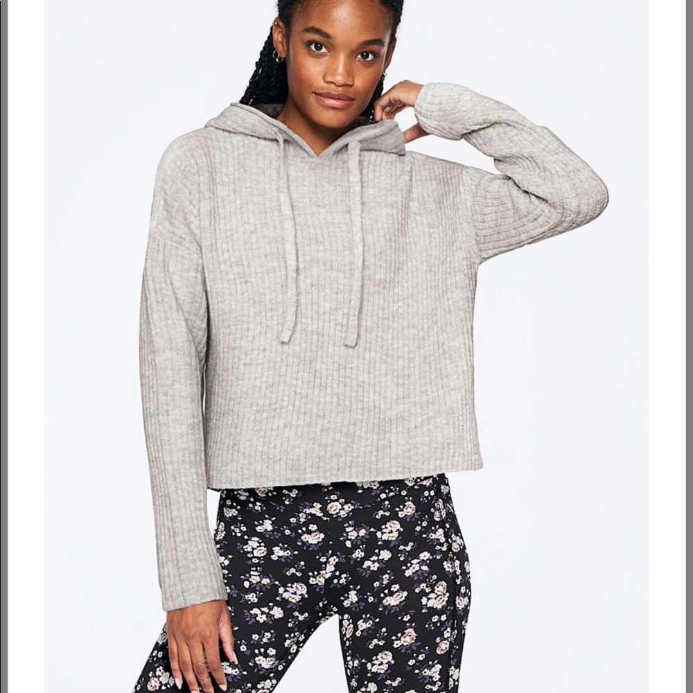 VICTORIA SECRET PINK BOYFRIEND SWEATER
